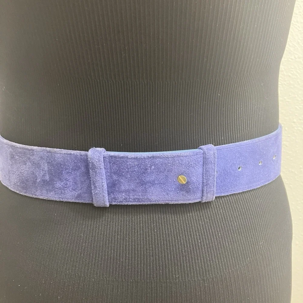 VTG Suede Leather Belt Blue Ornate Etched Gold Tone Interlocking Hook Buckle